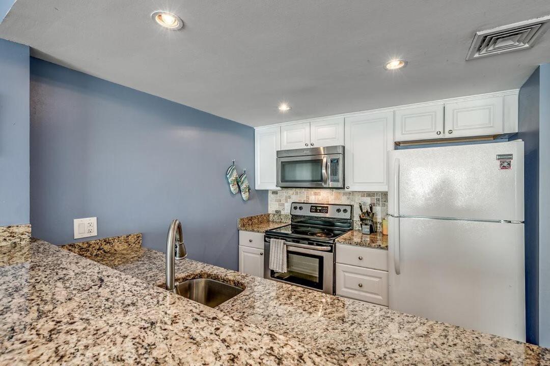 Oceanfront 2Br At Blue Water Villa Myrtle Beach Exterior photo